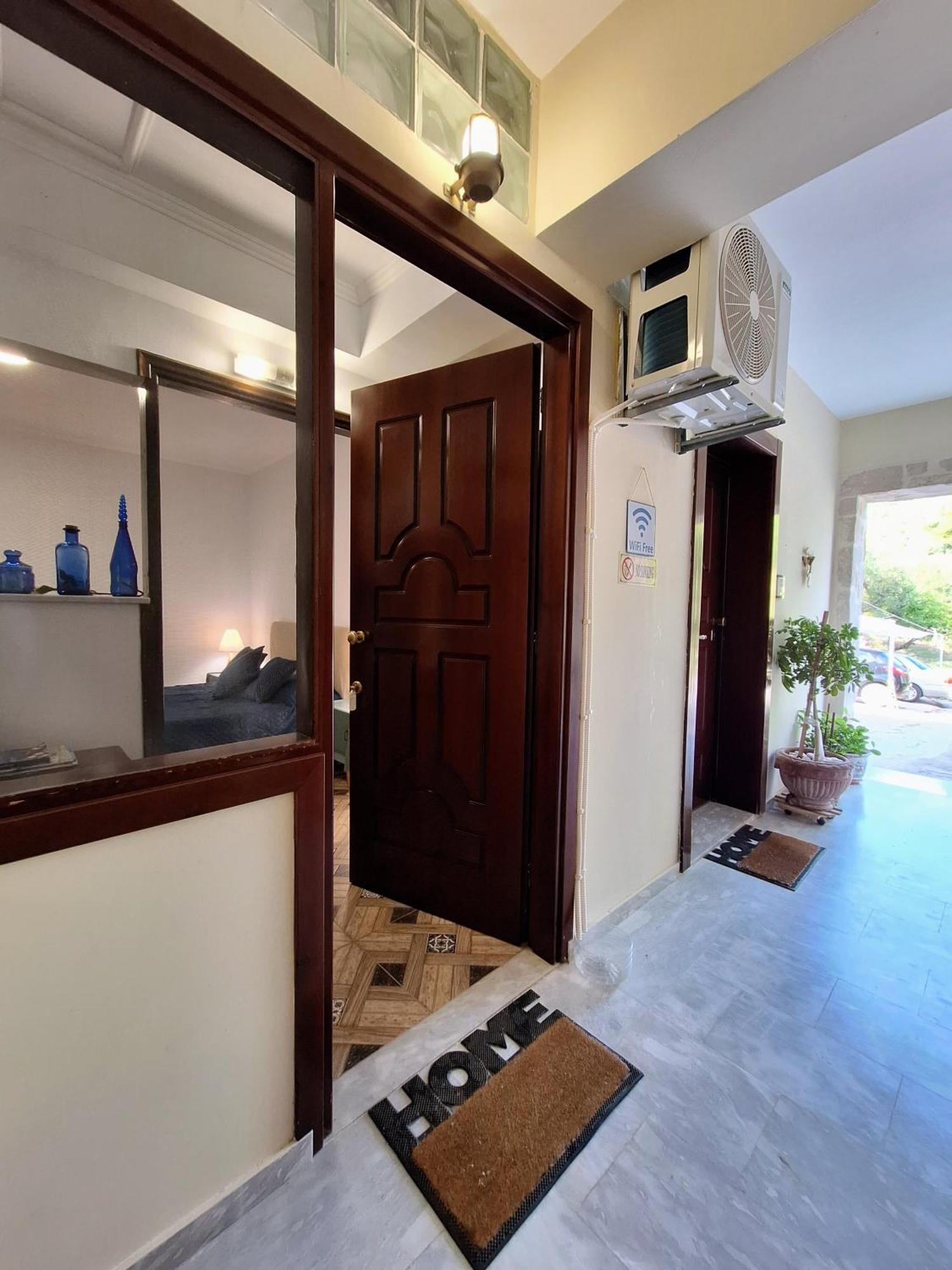 Meltemaki Apartment Mouzakion  Ngoại thất bức ảnh