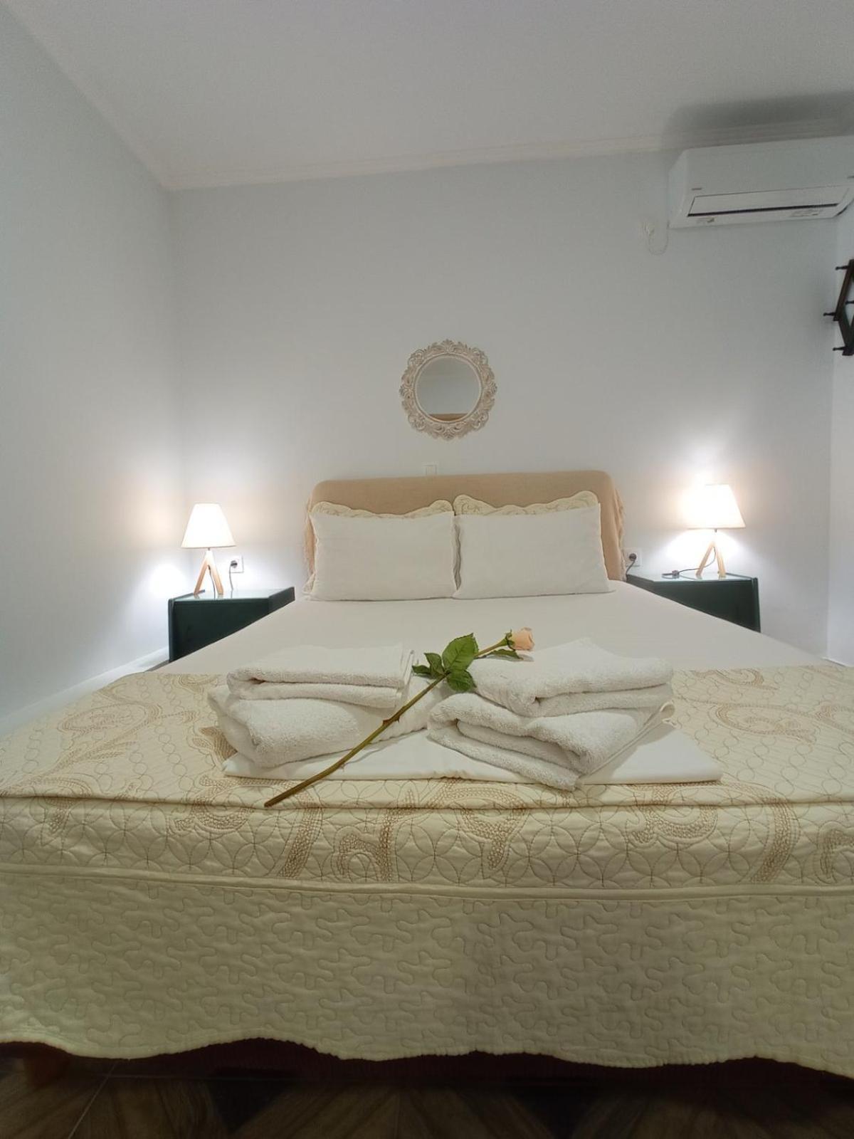 Meltemaki Apartment Mouzakion  Ngoại thất bức ảnh