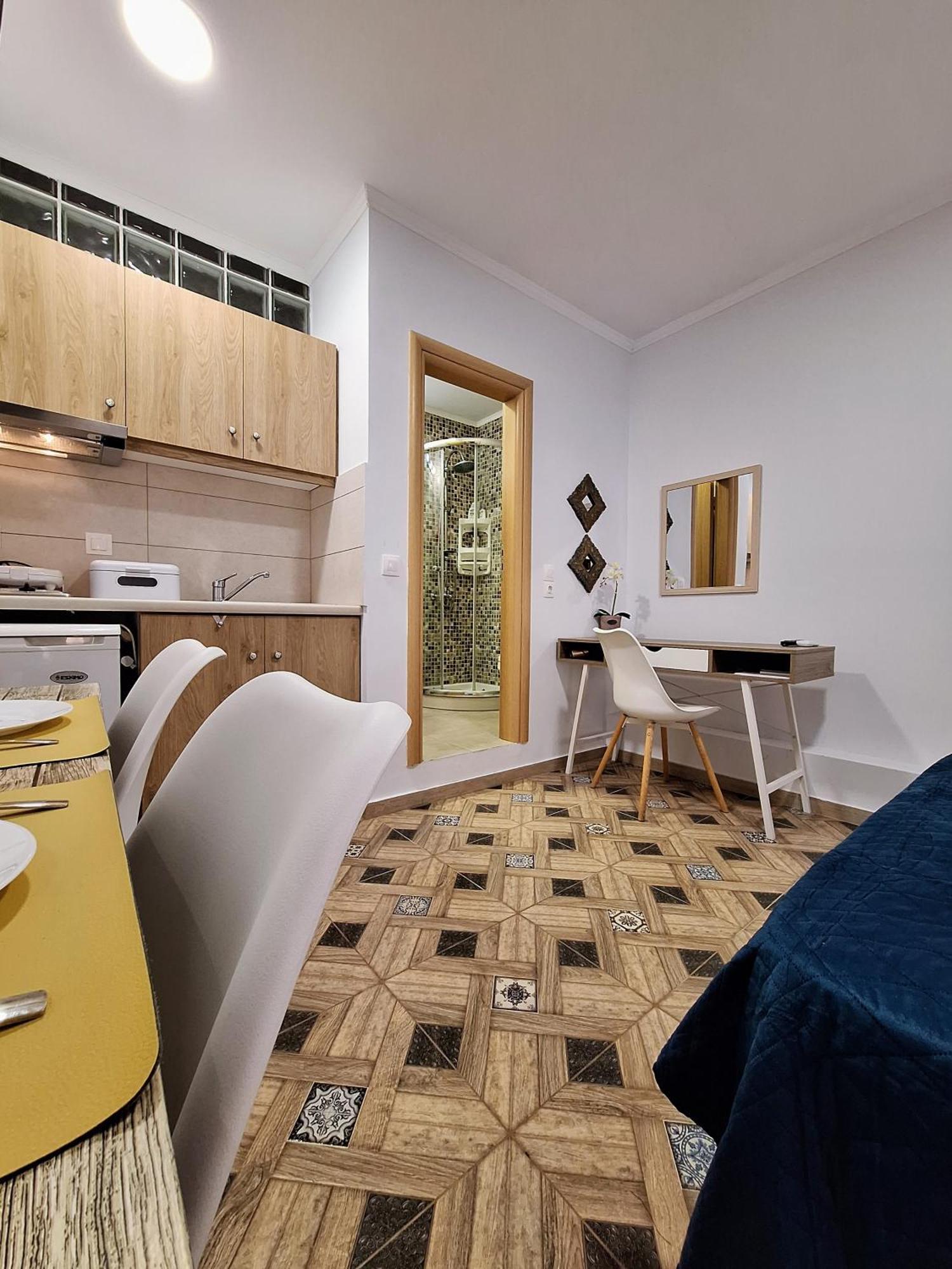 Meltemaki Apartment Mouzakion  Ngoại thất bức ảnh